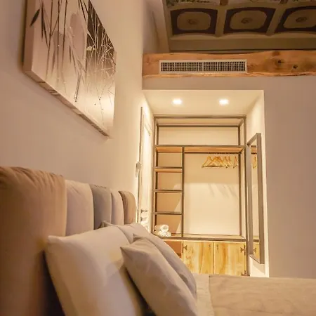 La Rondine 3* タリアコッツォ