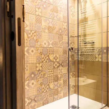 La Rondine タリアコッツォ