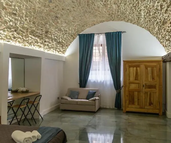 La Rondine Отель типа 